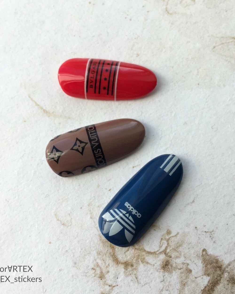 Artex, Наклейки adidas белые 160